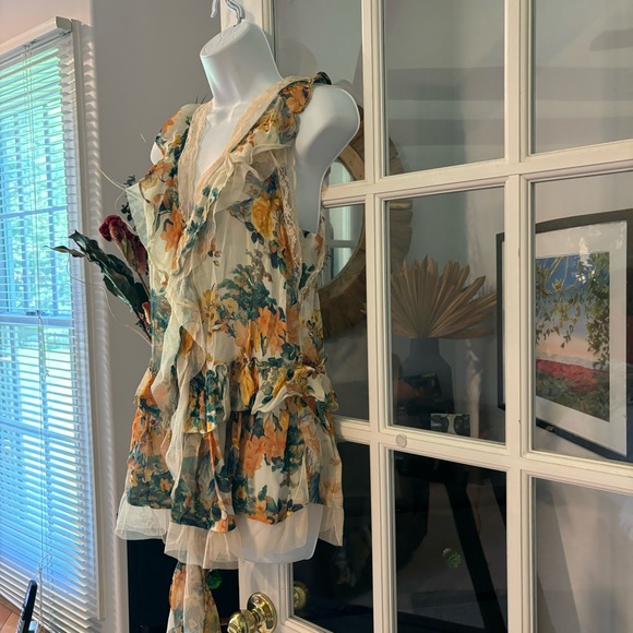 By Anthropologie Sleeveless Trailing Ruffle Blouse S NWT - Picture 13 of 16